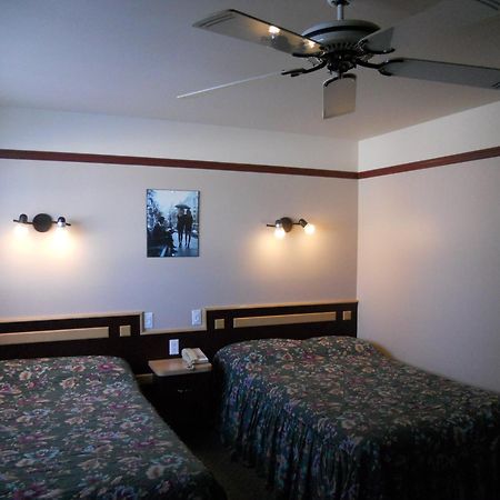 Motel Normandie Louiseville Zewnętrze zdjęcie