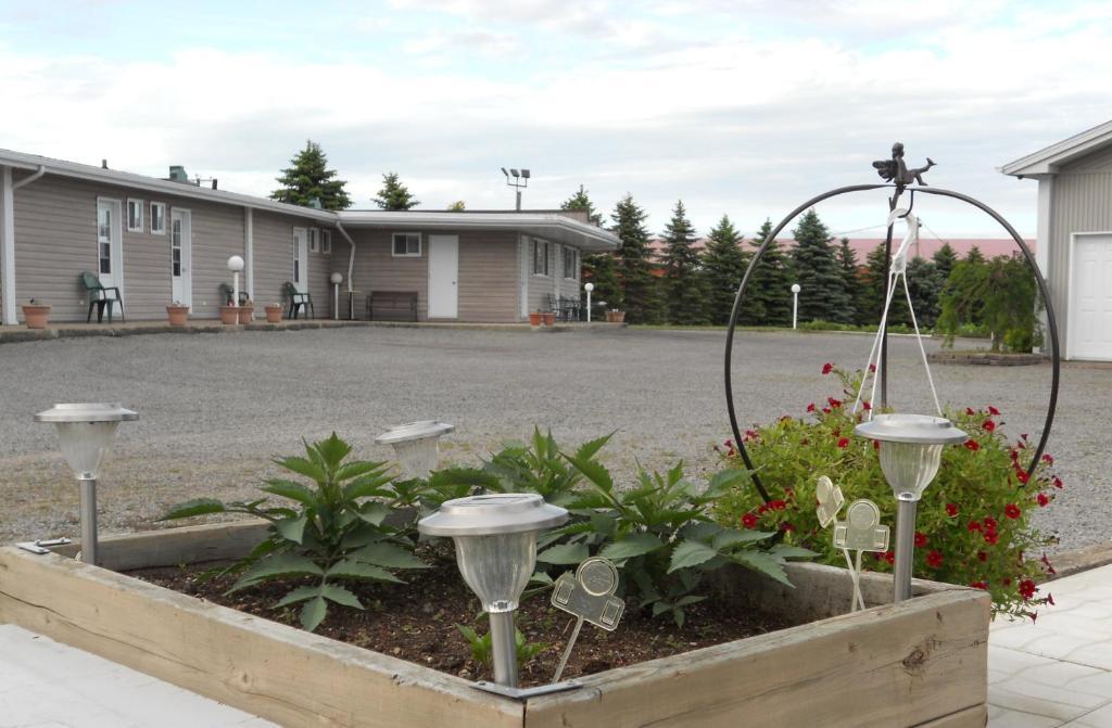 Motel Normandie Louiseville Zewnętrze zdjęcie