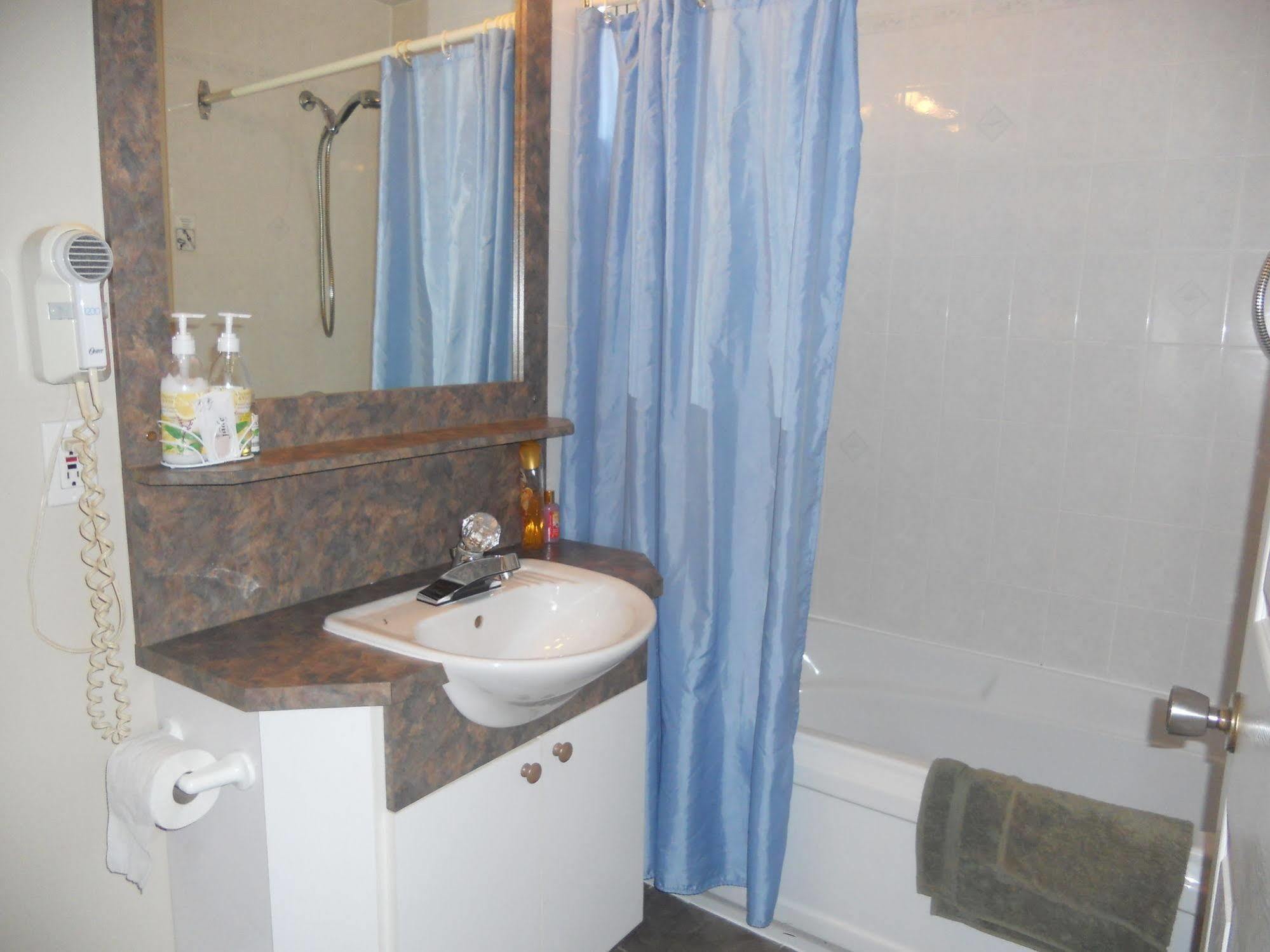 Motel Normandie Louiseville Zewnętrze zdjęcie
