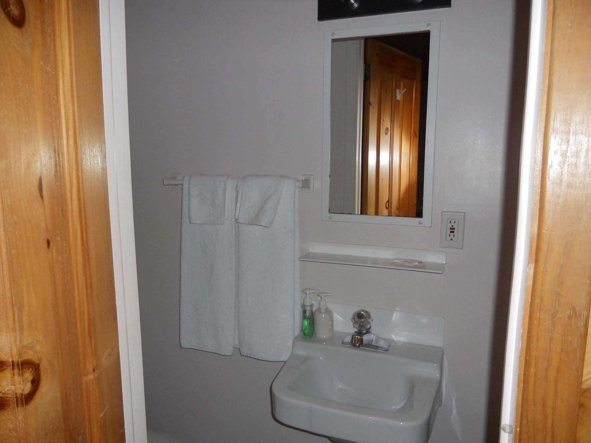 Motel Normandie Louiseville Zewnętrze zdjęcie