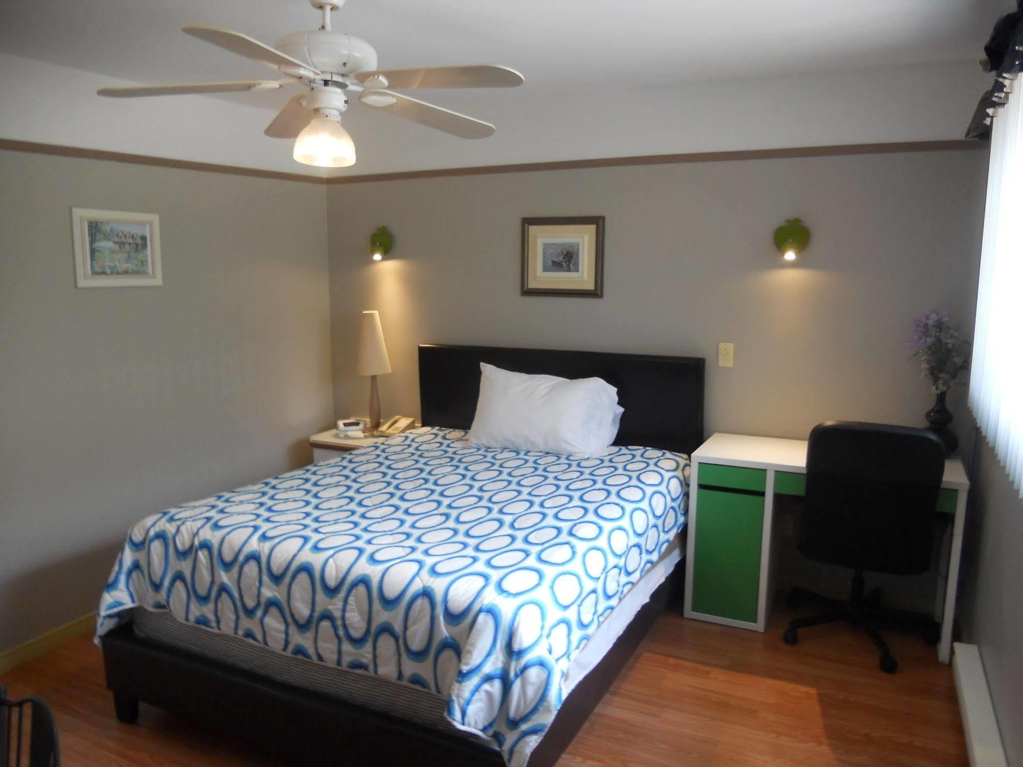 Motel Normandie Louiseville Zewnętrze zdjęcie